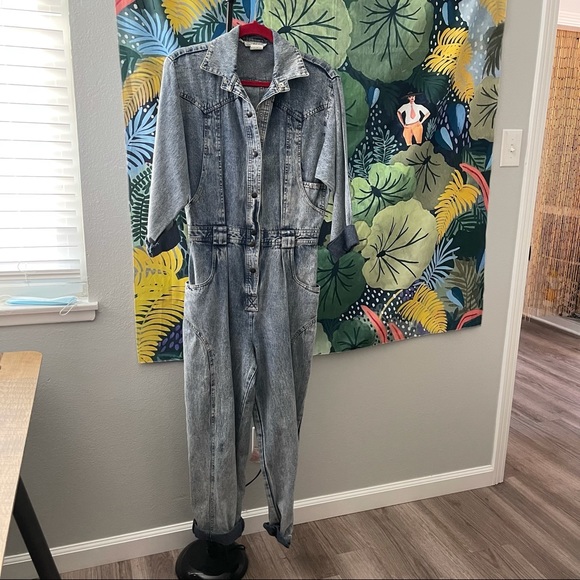 SOLD 🎈Vintage Denim Jumpsuit - Picture 5 of 7